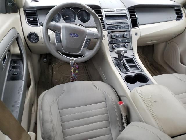 2012 Ford Taurus SE