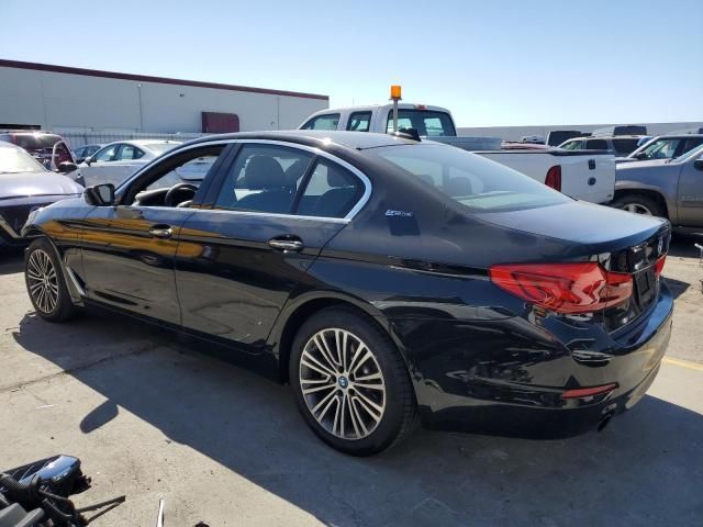 2018 BMW 530E