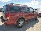 2005 Nissan Pathfinder LE