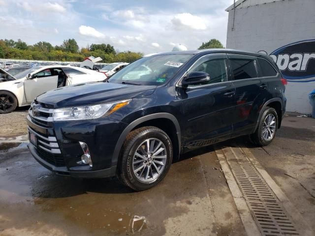 2018 Toyota Highlander SE