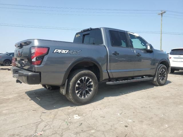 2023 Nissan Titan SV