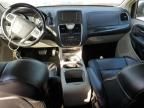 2016 Chrysler Town & Country Limited Platinum