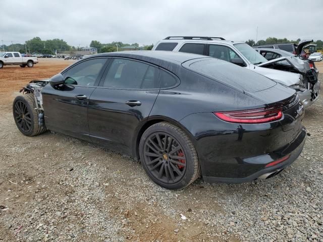 2017 Porsche Panamera Turbo