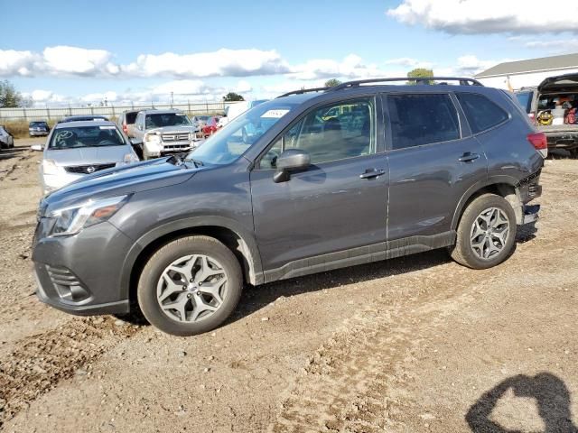 2024 Subaru Forester Premium