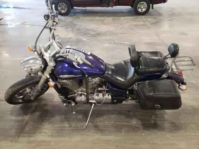 2002 Honda VTX1800 C