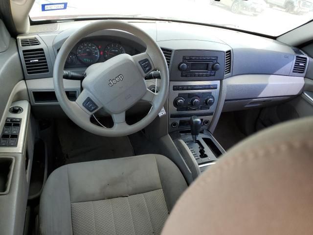 2005 Jeep Grand Cherokee Laredo