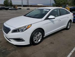 Hyundai Sonata Vehiculos salvage en venta: 2017 Hyundai Sonata SE