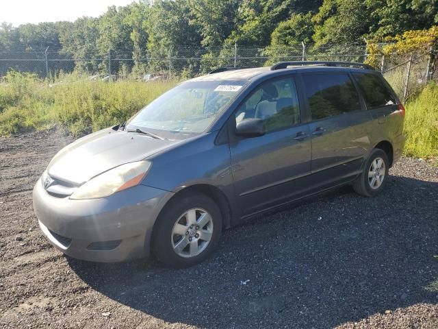 2006 Toyota Sienna CE