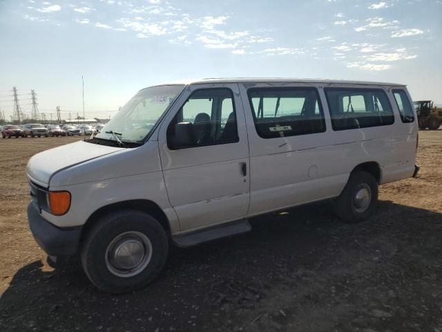 2004 Ford Econoline E350 Super Duty Wagon