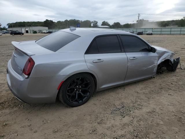 2018 Chrysler 300 S