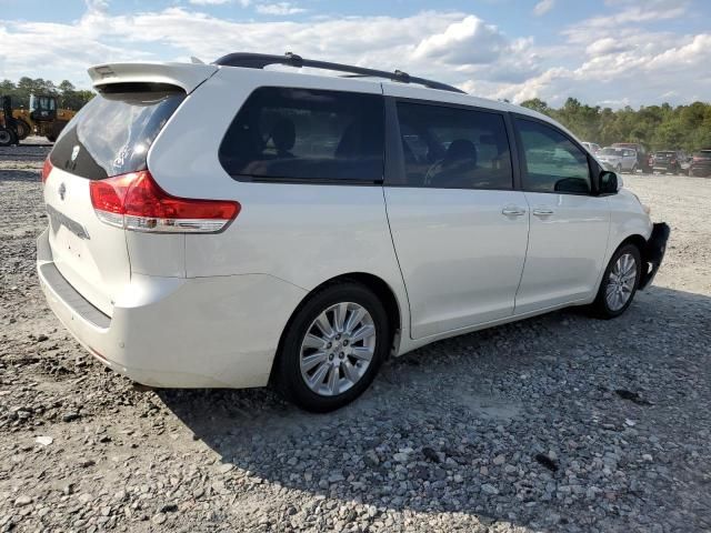 2014 Toyota Sienna XLE