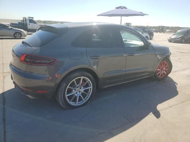 2018 Porsche Macan Turbo