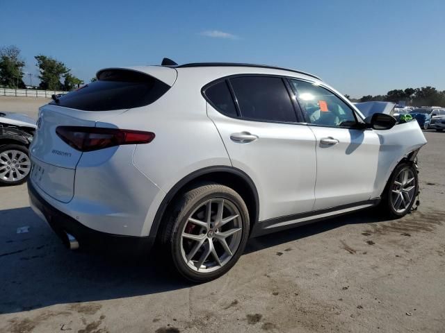 2018 Alfa Romeo Stelvio TI Sport