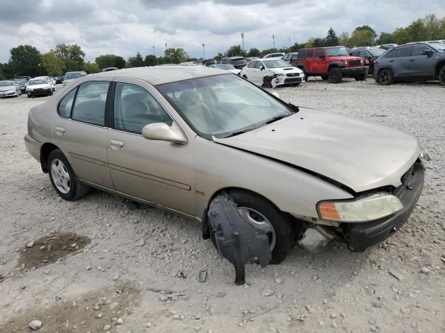 2001 Nissan Altima XE