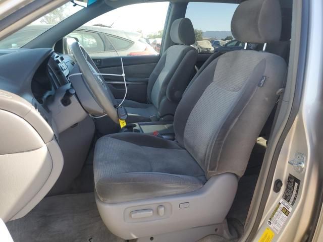 2007 Toyota Sienna CE