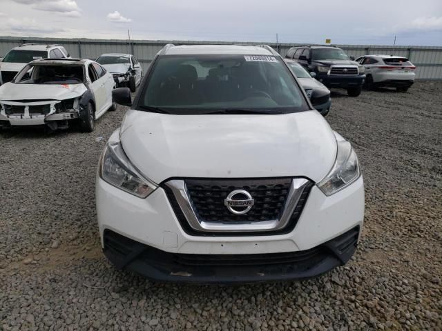 2019 Nissan Kicks S