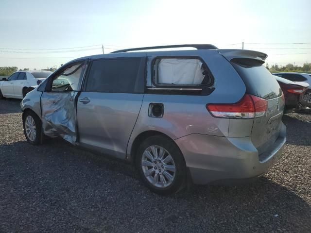 2011 Toyota Sienna XLE