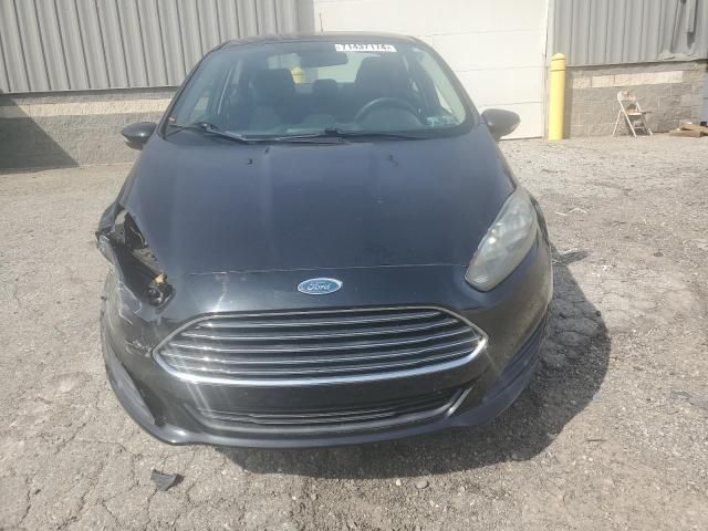 2015 Ford Fiesta SE