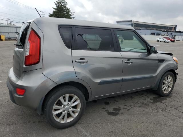 2013 KIA Soul +