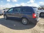 2013 Chrysler Town & Country Touring L