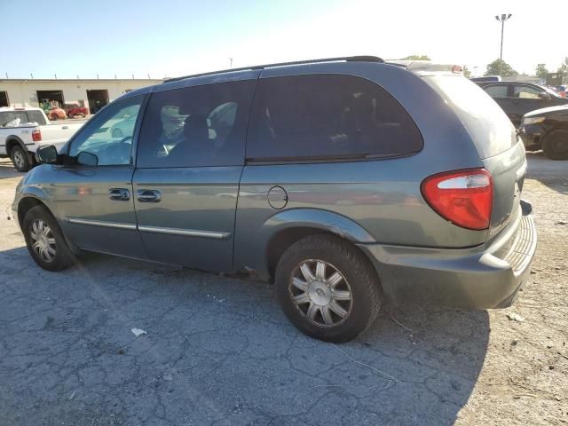 2006 Chrysler Town & Country Touring