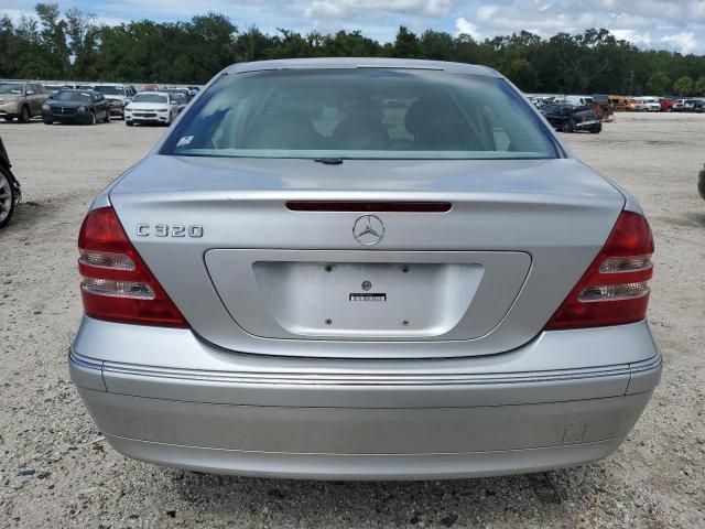 2004 Mercedes-Benz C 320