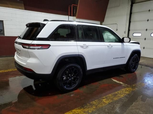 2024 Jeep Grand Cherokee Laredo