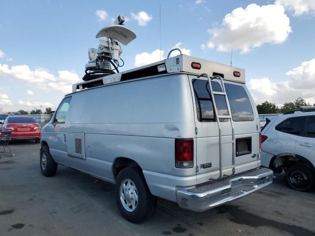 2002 Ford Econoline E350 Super Duty Van