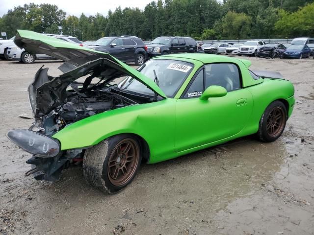 2001 Mazda MX-5 Miata Base