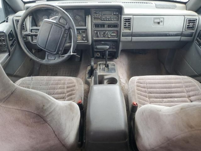 1995 Jeep Grand Cherokee Laredo