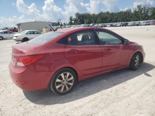 2012 Hyundai Accent GLS