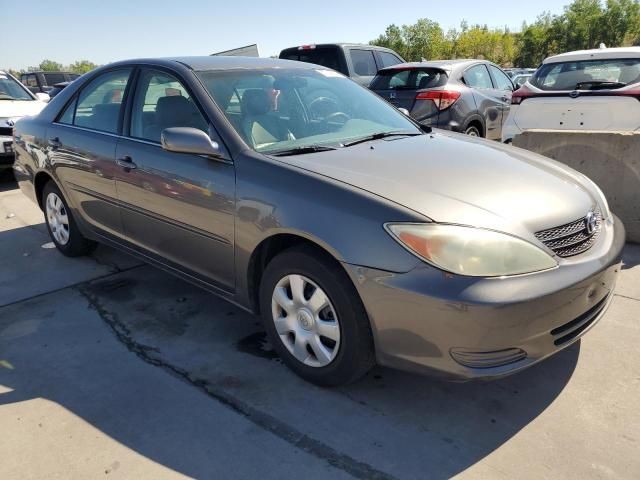 2004 Toyota Camry LE