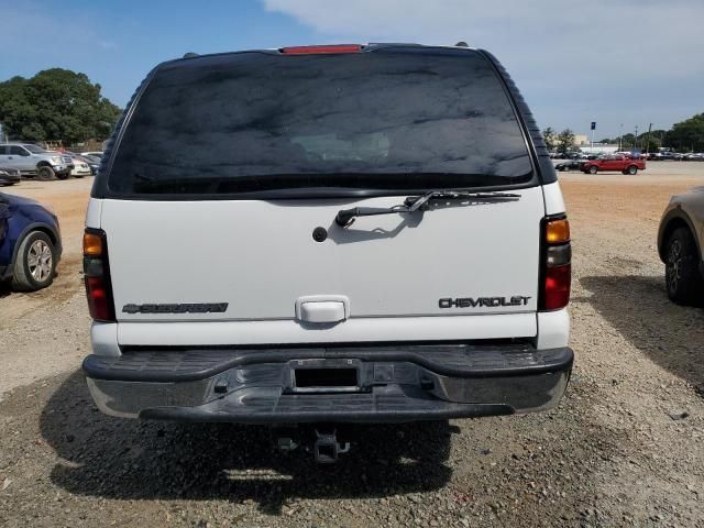 2004 Chevrolet Suburban C1500