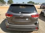 2018 Toyota Highlander LE