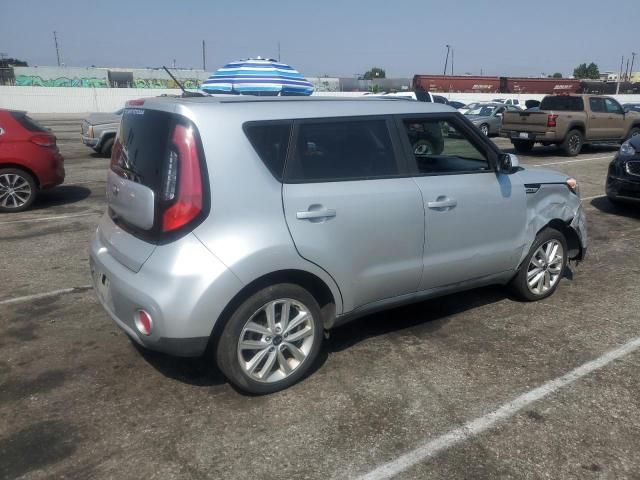 2017 KIA Soul +