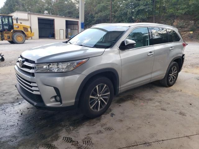 2018 Toyota Highlander SE