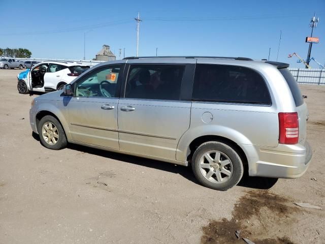 2010 Chrysler Town & Country Touring