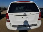 2007 Hyundai Entourage GLS