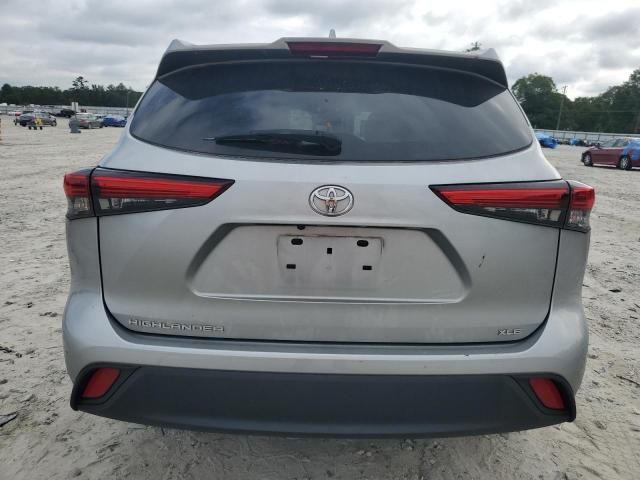 2022 Toyota Highlander XLE