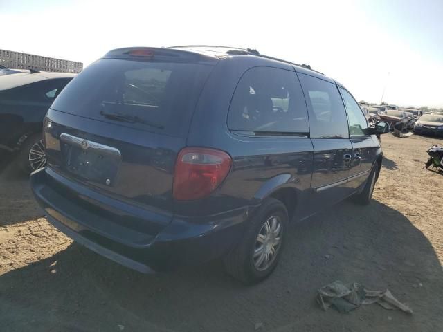 2006 Chrysler Town & Country Touring