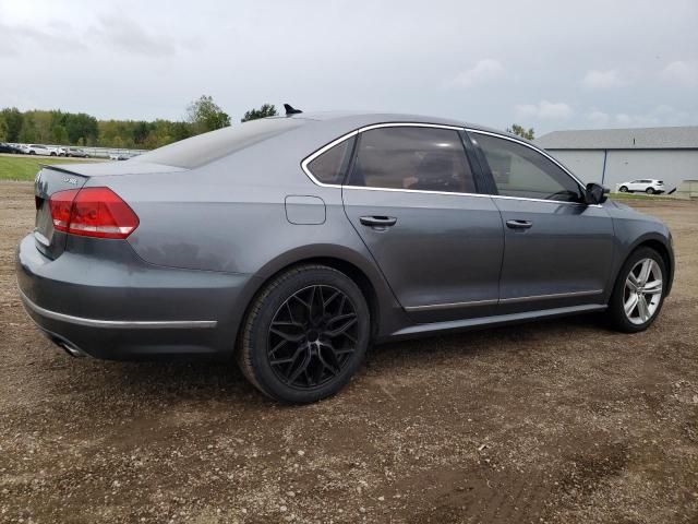 2013 Volkswagen Passat SEL