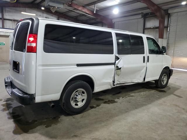 2022 Chevrolet Express G3500 LS