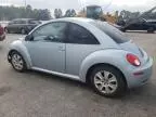 2009 Volkswagen New Beetle S