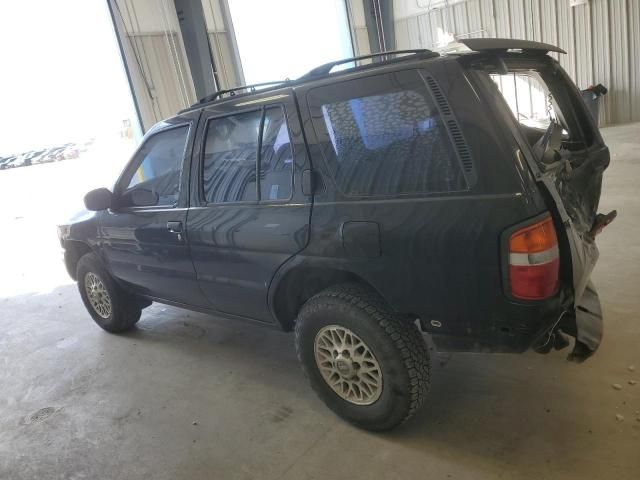 1999 Nissan Pathfinder LE