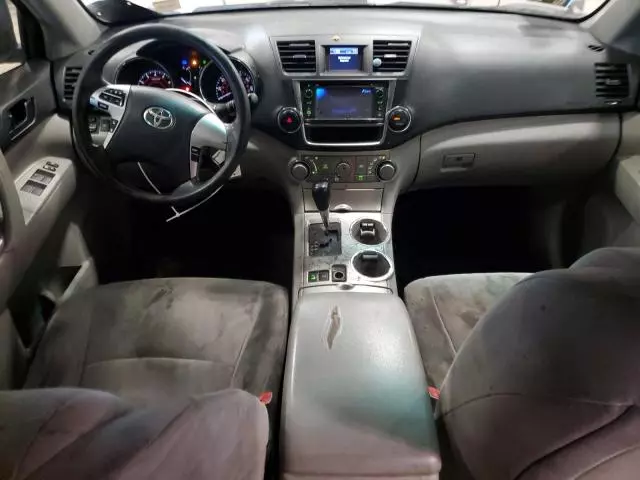 2013 Toyota Highlander Base