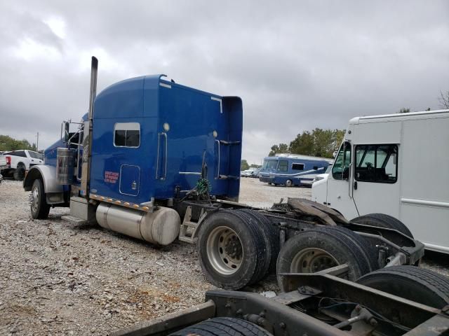 2004 Peterbilt 379