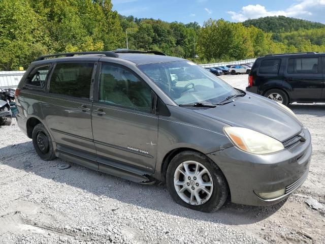 2005 Toyota Sienna XLE