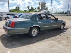 2001 Lincoln Town Car Executive