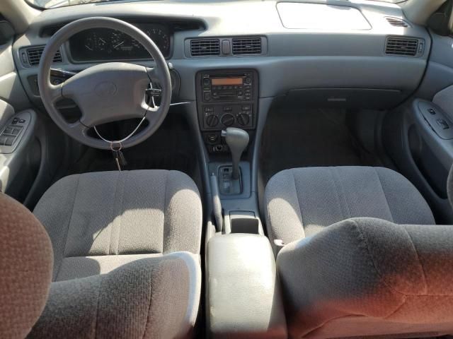 2000 Toyota Camry CE