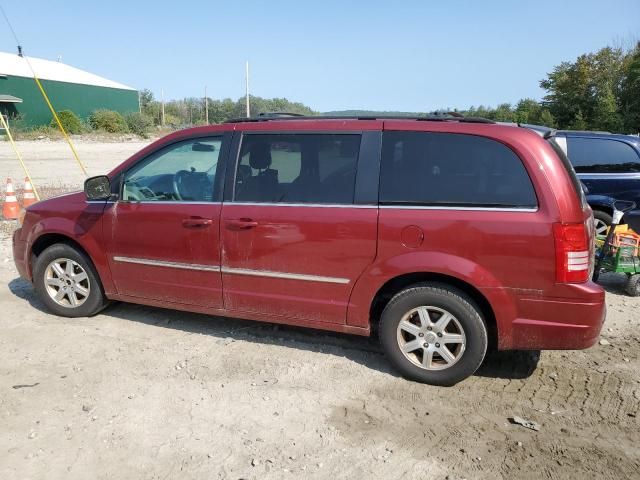 2010 Chrysler Town & Country Touring